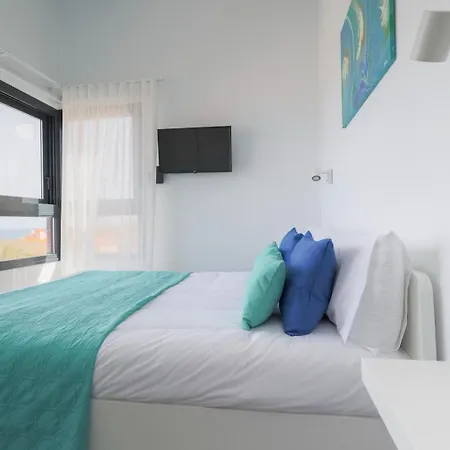 Divela, Ocean View, Private & Heated Pool * La Listada