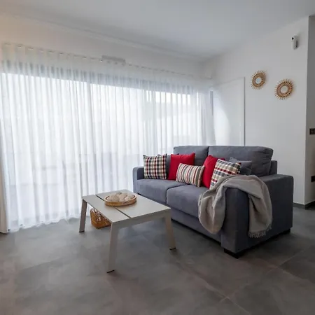 빌라 Divela, Ocean View, Private & Heated Pool La Listada