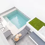 Divela, Ocean View, Private & Heated Pool