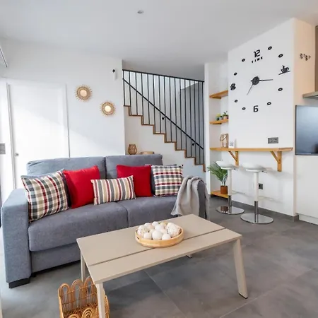 Βίλα Divela, Ocean View, Private & Heated Pool