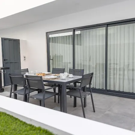 Divela, Ocean View, Private & Heated Pool Βίλα